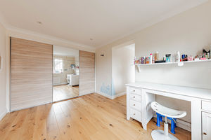 Photo 21- click for photo gallery